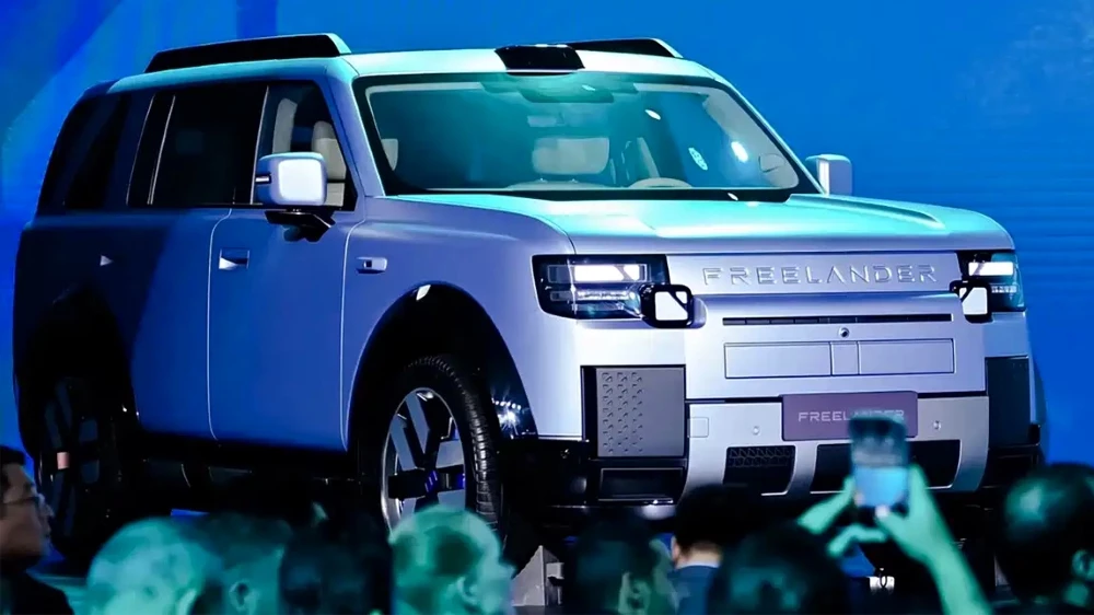 Freelander 8 1.webp
